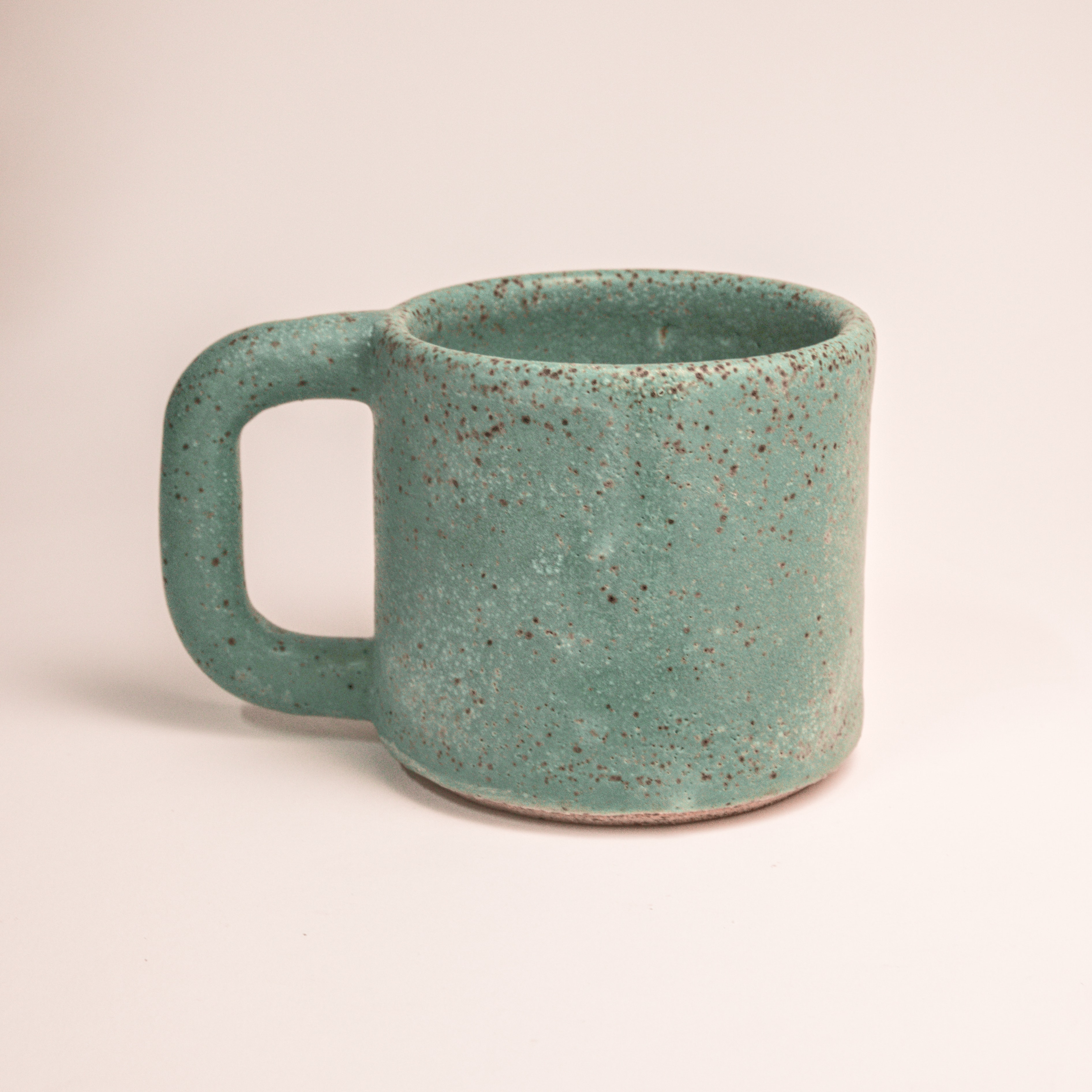 Small ceramic mug image (blue moss)